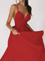 Mandy Midi Dress - Chic and Comfortable with Backless and V-Neck for an Elegant Look-Cramta