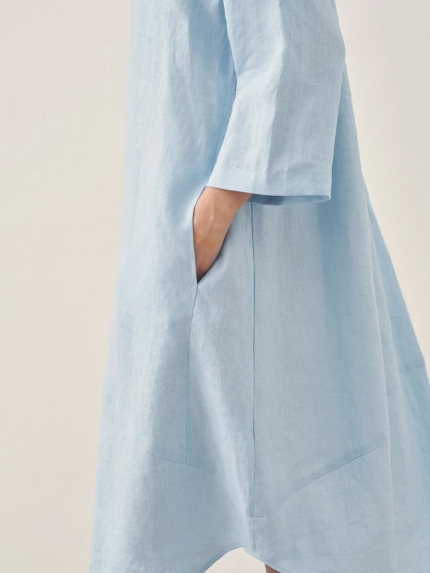 100% Linen Midi Dress with Bateau Neck and A-Line Silhouette – Elegant and Comfortable