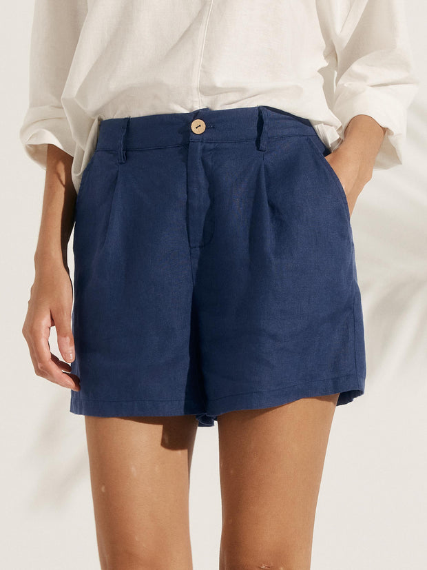 100% Linen Pleated Shorts for Women – Relaxed Fit with Front Button Closure
