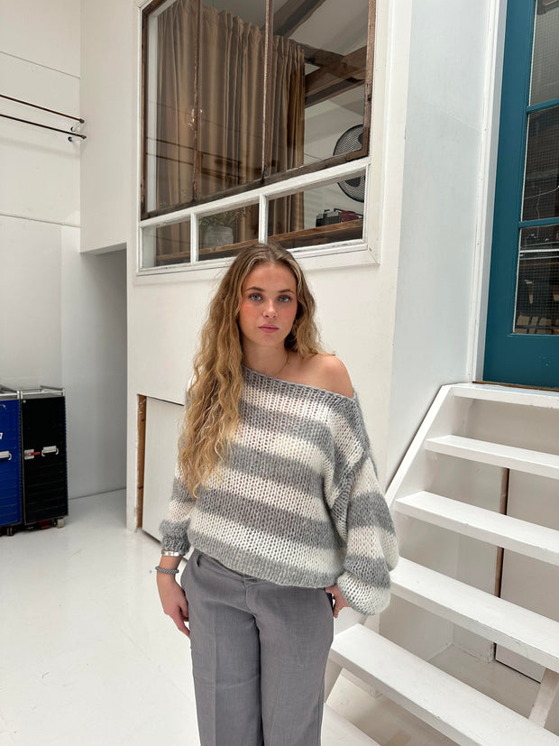 Bonafita Liana | Striped Knit Sweater for a Comfortable and Stylish Casual Look-Cramta