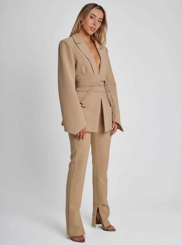 Slim Fit Women's Blazer with Belt – Elegant Chic and Versatile Style for All Occasions-Cramta