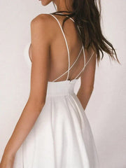 Mandy Midi Dress - Chic and Comfortable with Backless and V-Neck for an Elegant Look-Cramta