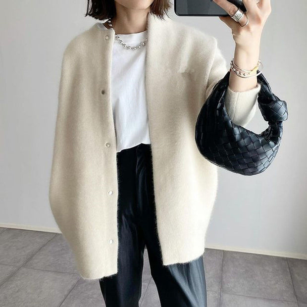 Brushed Wool Women's Cardigan with Snap Closures – Elegant Layering Piece for All Occasions