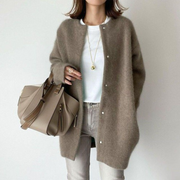 Brushed Wool Women's Cardigan with Snap Closures – Elegant Layering Piece for All Occasions