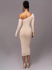 Diagonal Collar Dress in 100% Polyester with Slight Stretch – Elegant and Comfortable Fit-Cramta