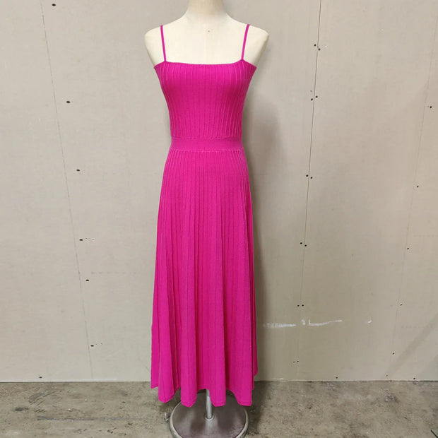Elegant Knitted Pleated Long Dress for Women – Comfortable Maxi Dress in High-Quality Polyester and Spandex-Cramta