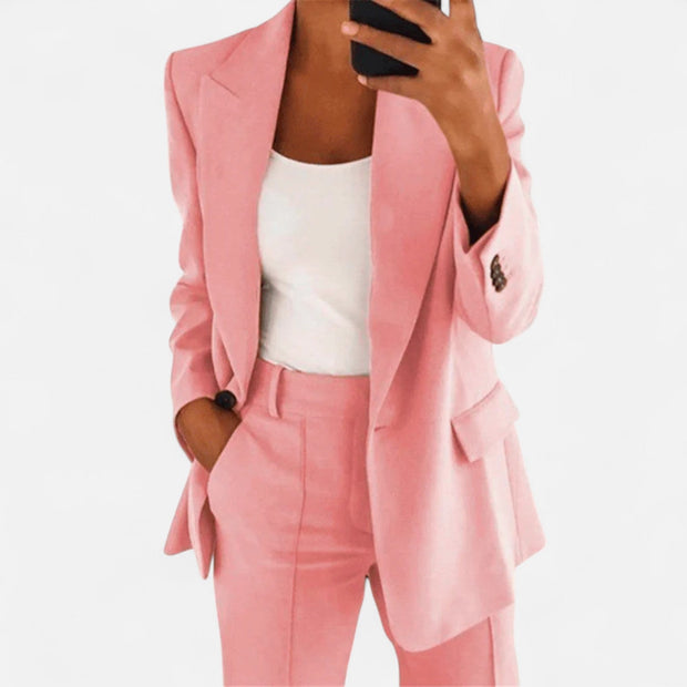 Elegant Women's Suit – Tailored Two-Piece Pant Suit with Blazer and Trousers for Modern Sophistication