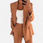 Elegant Women's Suit – Tailored Two-Piece Pant Suit with Blazer and Trousers for Modern Sophistication