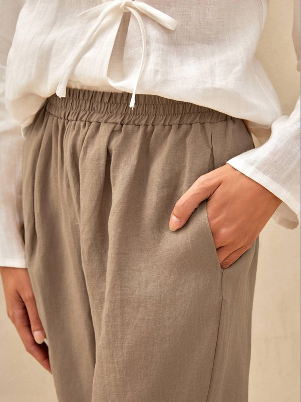 High-Waisted Elasticated Linen Trousers with Tapered Legs – Comfortable and Stylish