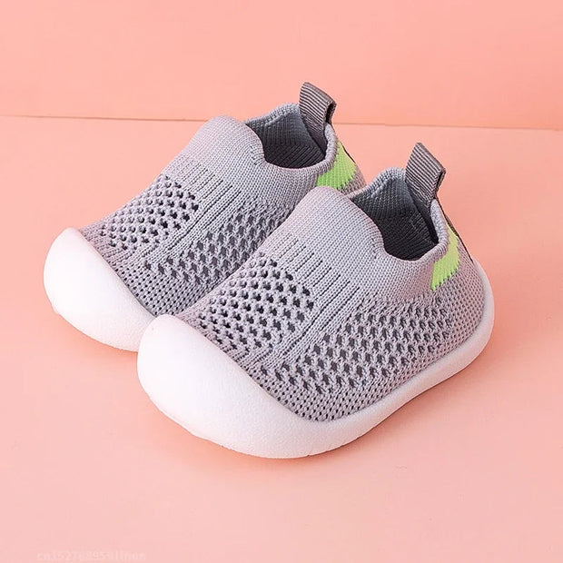 Kids Blue Sneakers Size 10 – Breathable Mesh with Non-Slip Sole for Active Play