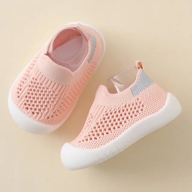 Kids Blue Sneakers Size 10 – Breathable Mesh with Non-Slip Sole for Active Play