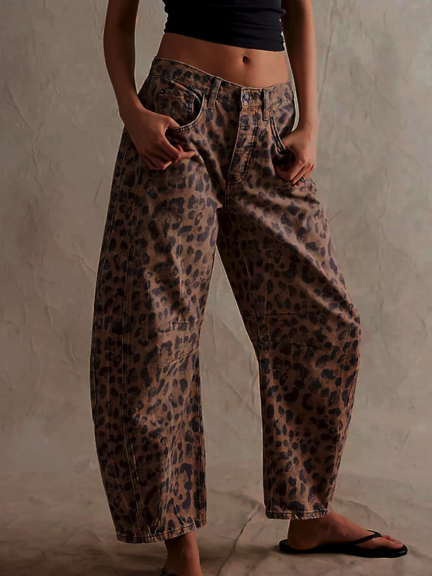 Leopard Print Wide Leg Jeans with Mid-Rise Fit for Comfortable Stylish Wear 0