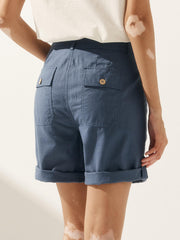 Linen Button-Fly Quarter Shorts for Women – Comfortable and Stylish Fit