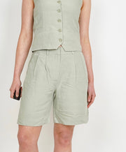 Linen Look Khaki Shorts for Men – Stylish and Comfortable Summer Wear