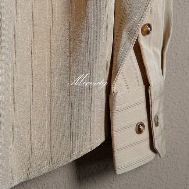 Men's Dress Shirt with Classic Stripe Design – Modern Fit, Structured Point Collar, Versatile Style for Casual and Formal Wear
