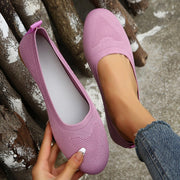 Orthopedic Shoes for Women with Low Heel and Posture Correction Support – Breathable Design and Extra Cushioning-Cramta