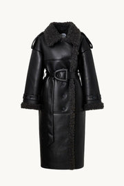 Shearling Trench Coat with Oversized Collar and Sculpted Waist Belt – Luxurious Cold-Weather Outerwear