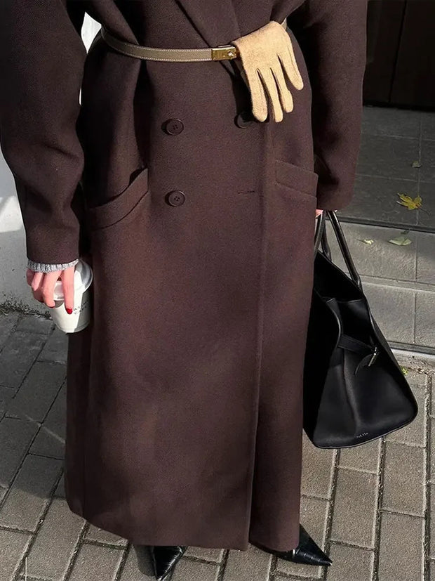 Structured Longline Coat with Padded Shoulders – Elegant Winter Outerwear