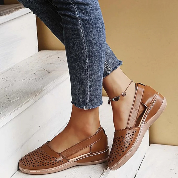 Azaria Daily Comfort Shoes – Lightweight, Elegant, and Perfect for Every Day-Cramta