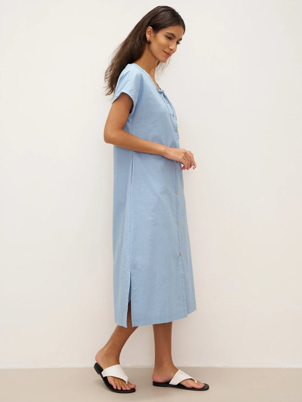 White A-Line Linen Dress with V-Neck and Side Pockets – Elegant Summer Dress for Women