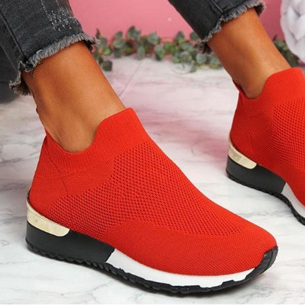 Women's Orthopedic Sneakers in Black - Comfortable Walking Shoes with Arch Support