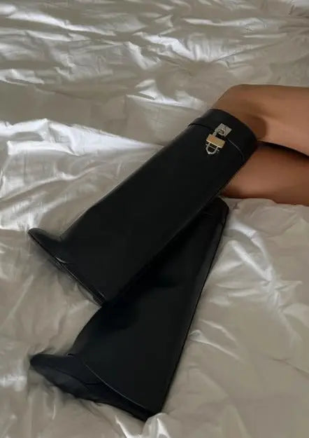 Valeria Block Heel Ankle Boots – Sophisticated Style and Unparalleled Comfort for Every Day-Cramta