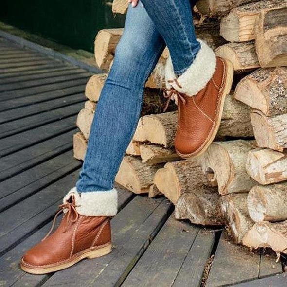 Warm and stylish Amanda winter boots with fur lining for a cozy and trendy look-Cramta