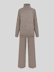 Astrid Knitwear Set – Stylish and Comfortable with a Casual Touch-Cramta