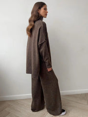 Astrid Knitwear Set – Stylish and Comfortable with a Casual Touch-Cramta